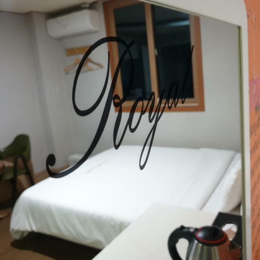 Pocheon Royal酒店 外观 照片