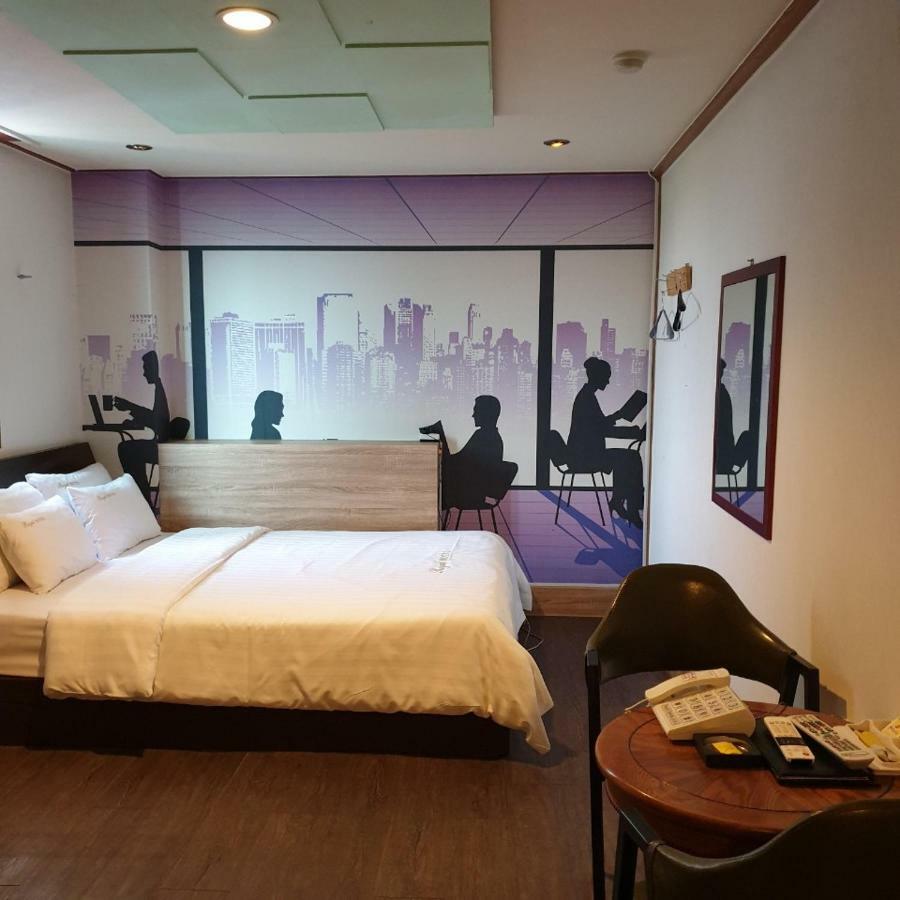 Pocheon Royal酒店 外观 照片