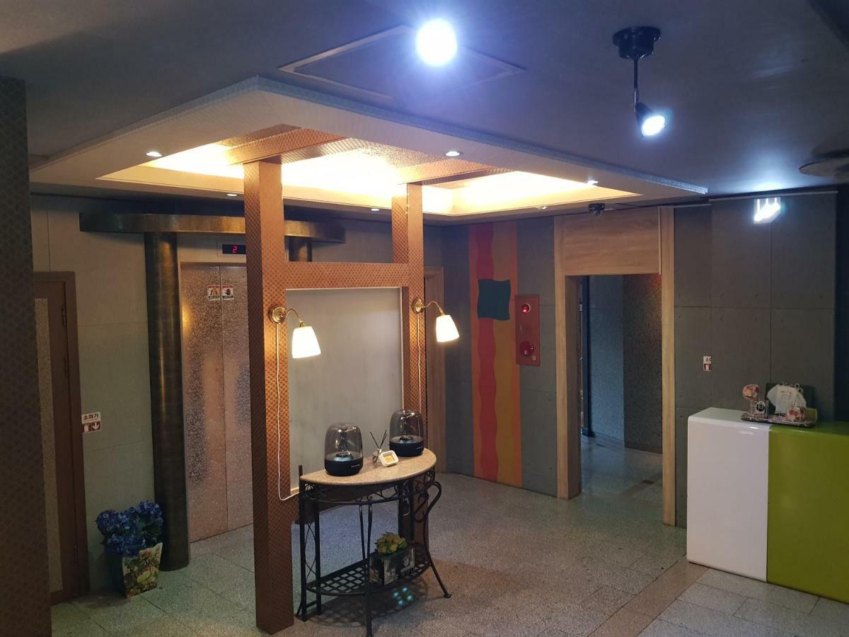 Pocheon Royal酒店 外观 照片